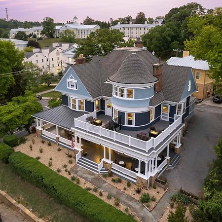 The Historic Berkeley Place 스톤턴 외부 사진
