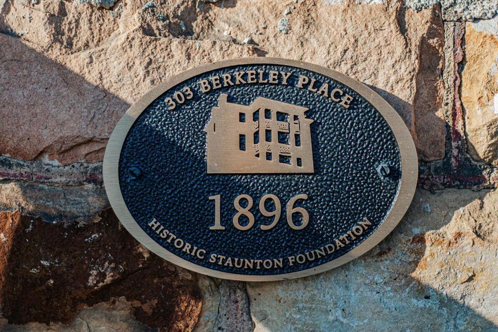 The Historic Berkeley Place 스톤턴 객실 사진
